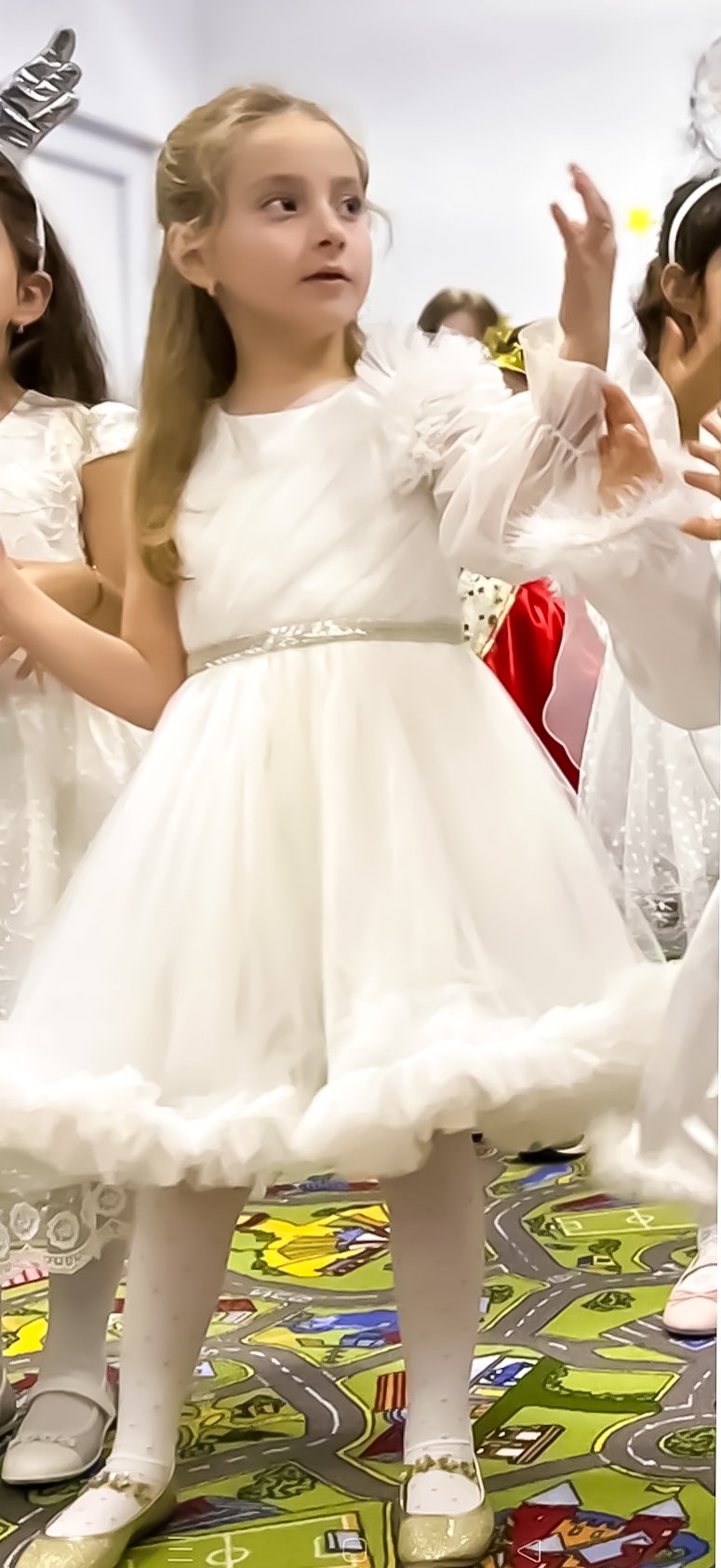 Rochița ocazie fete Shine White