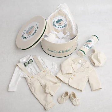 Set complet botez băieți Sabin Velvet White: costumaș +trusou+lumânare