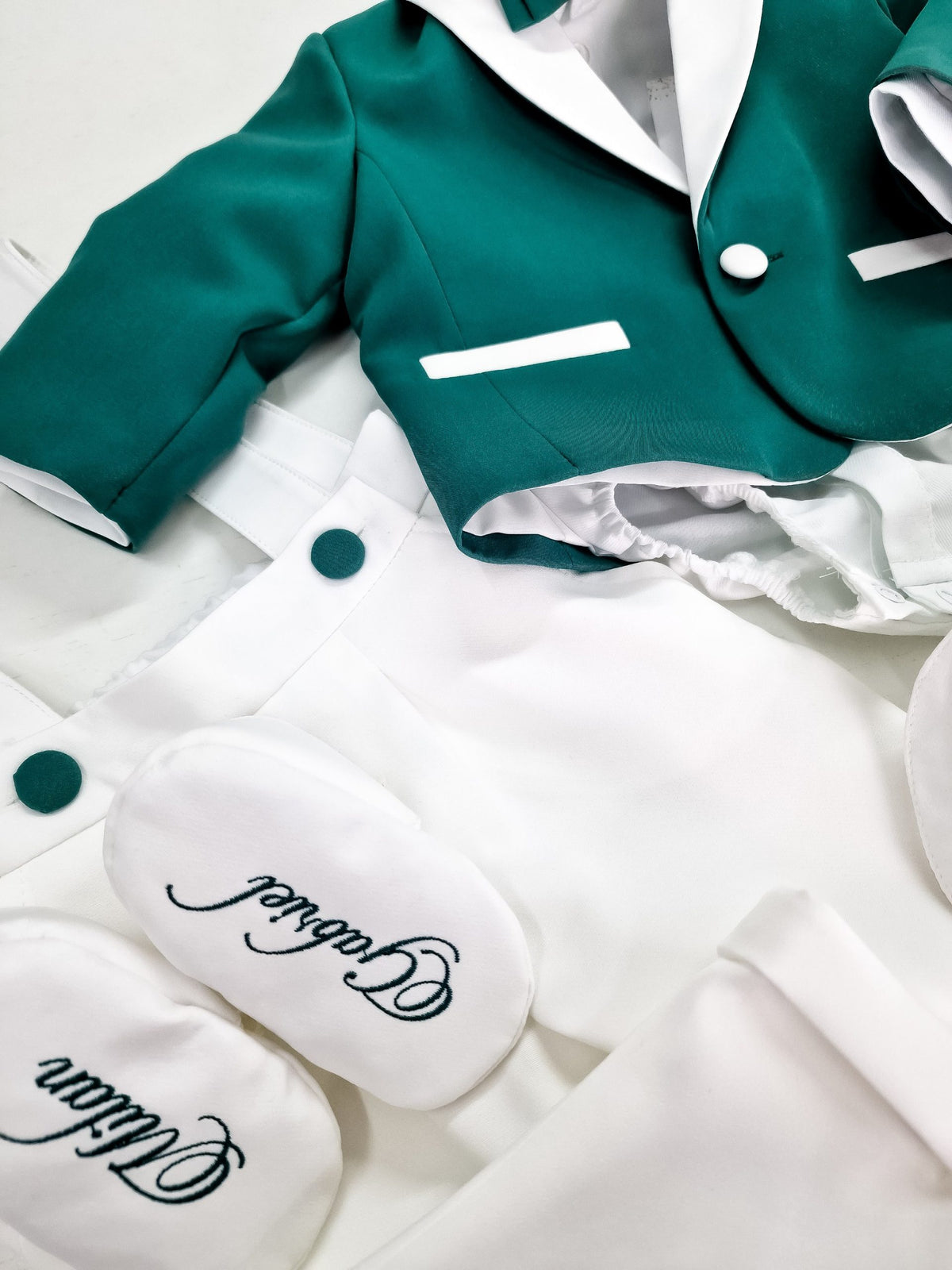 Costumaș botez pentru băieți Sabin Two Colors- Verde /Alb