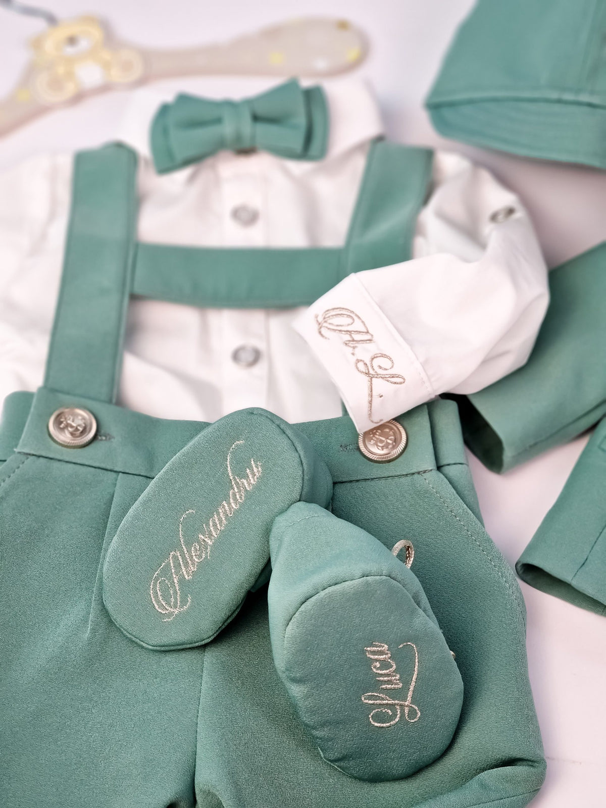 Costumaș botez pentru băieți Sabin Olive Green