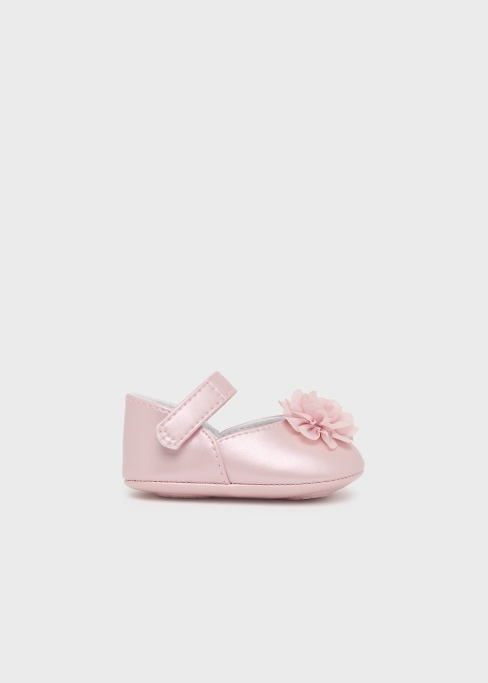 Pantofi botez fete cu floare Nude