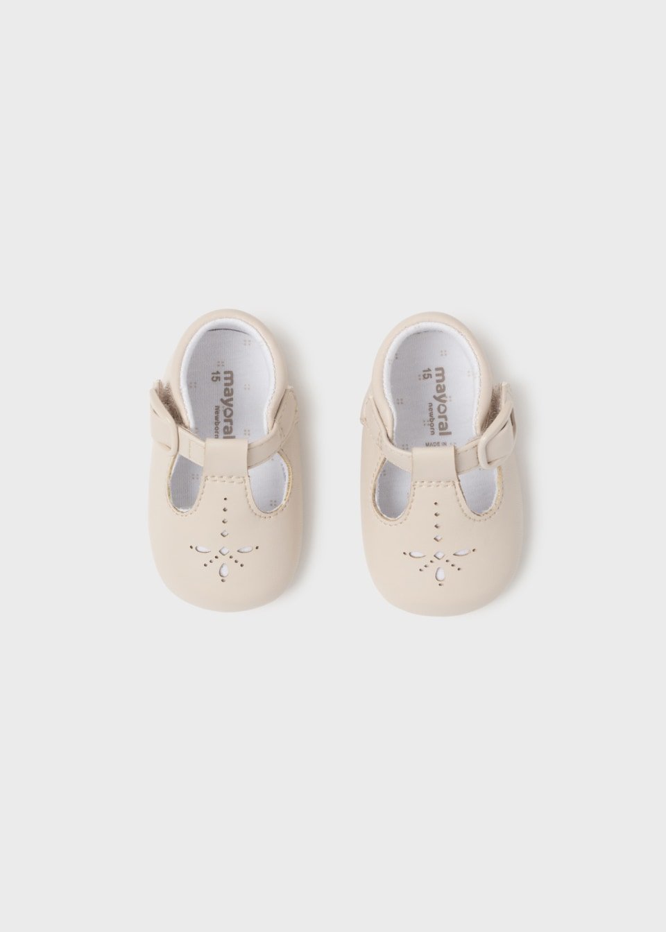 Pantofi botez baieti Crema