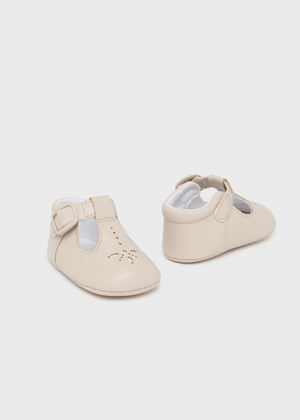Pantofi botez baieti Crema