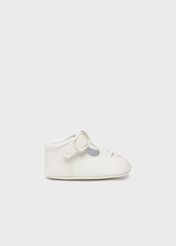 Pantofi botez baieti Alb