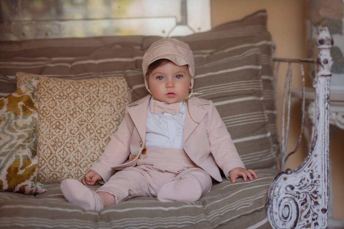 Costumaș botez pentru băieți Sabin Beige