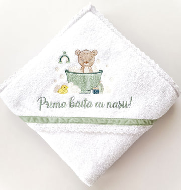 Prosop cu capișon personalizat pentru băieți "Prima baița cu nașii!" -Green