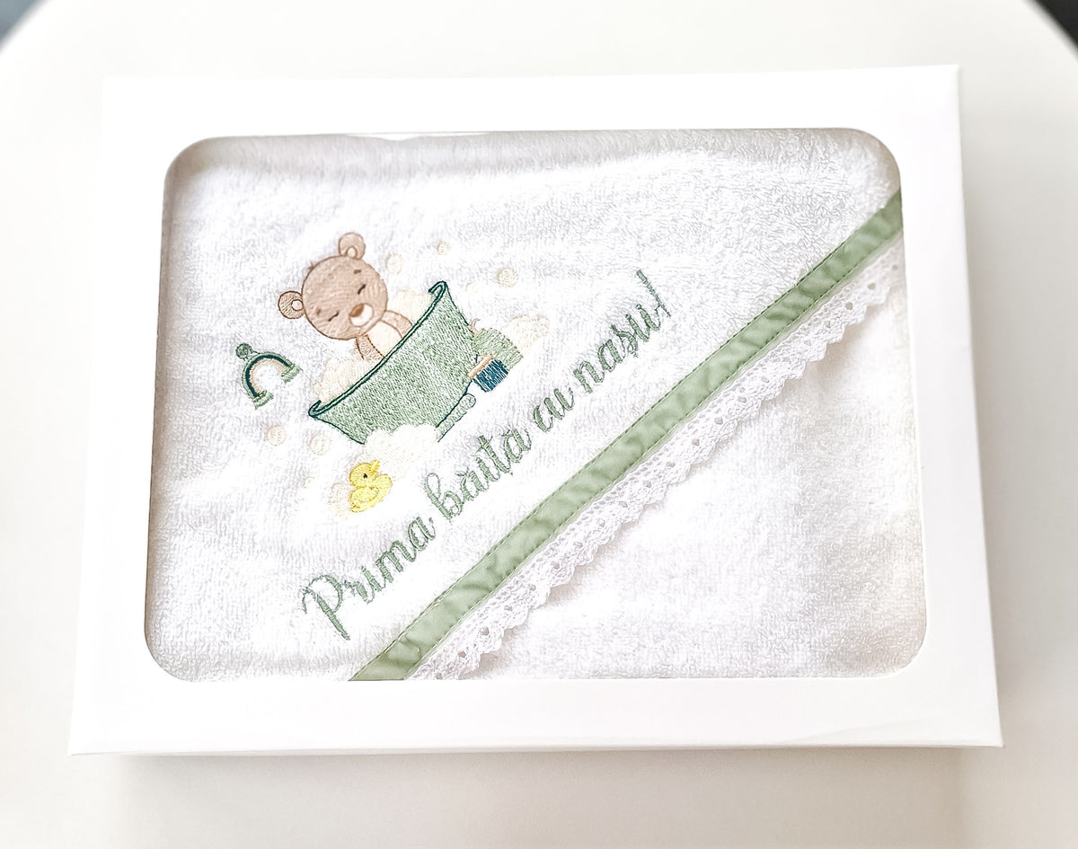 Prosop cu capișon personalizat pentru băieți "Prima baița cu nașii!" -Green
