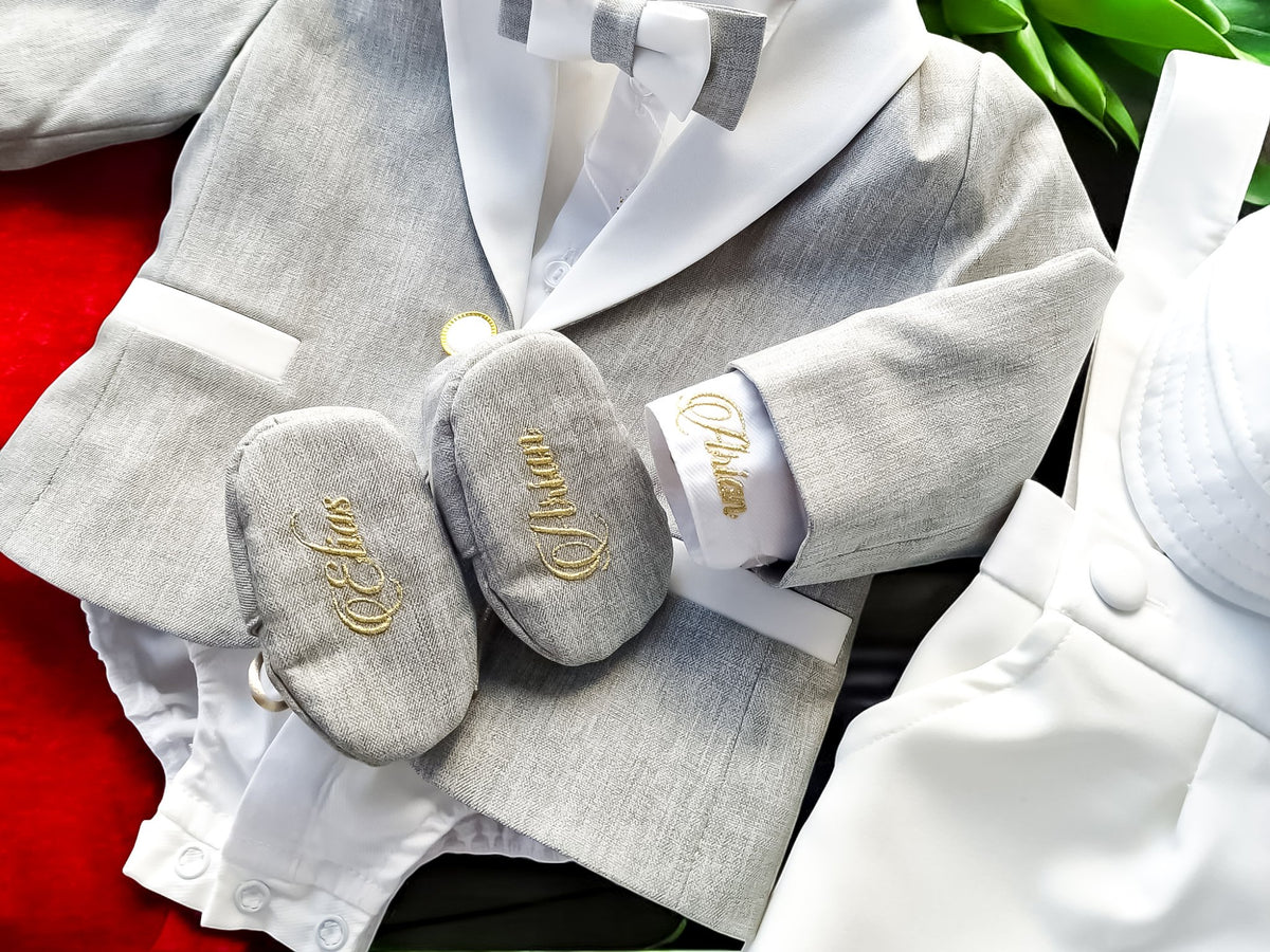 Costumaș botez pentru băieți Sabin  Gray / White