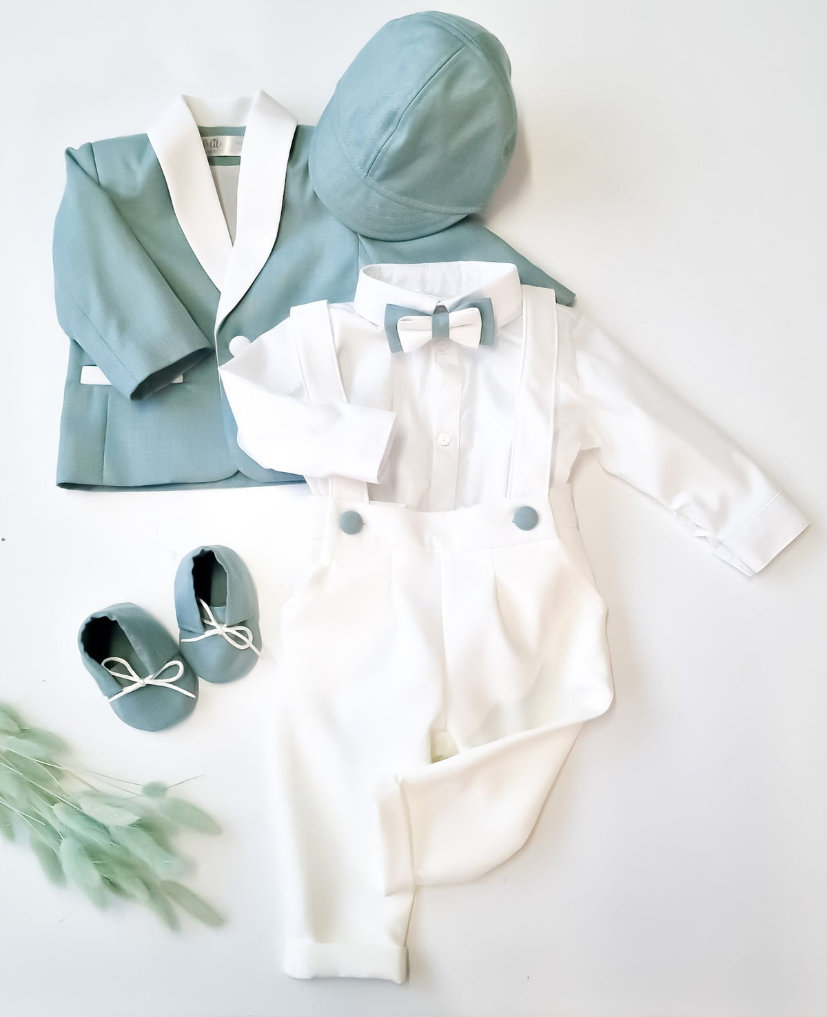 Costumaș botez pentru băieți Sabin Two Colors- Verde Olive/Alb