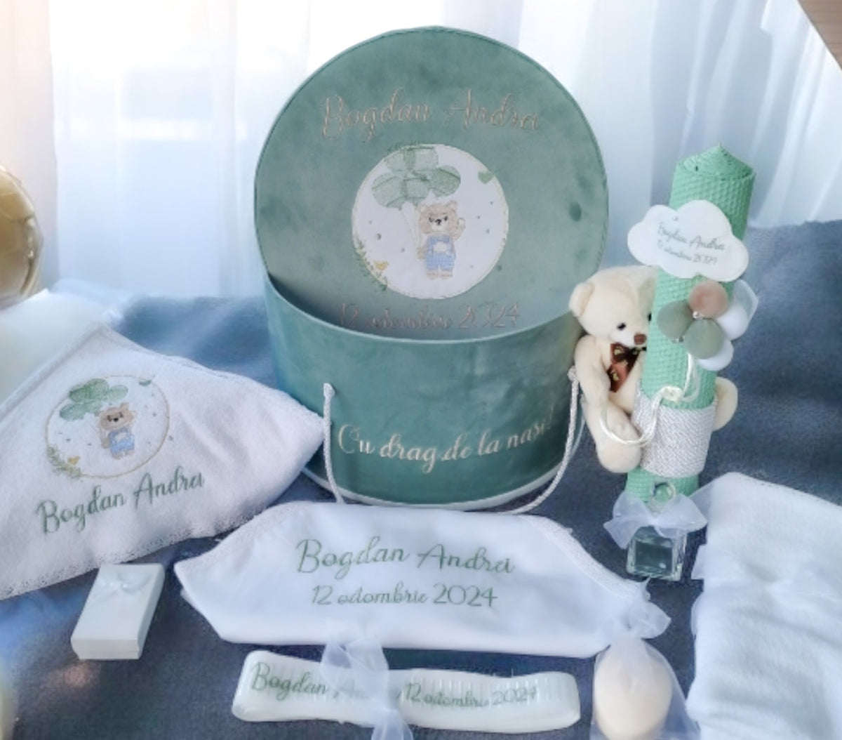 Lumânare Botez  Fagure Natural decorata cu Ursuletul cu Baloane