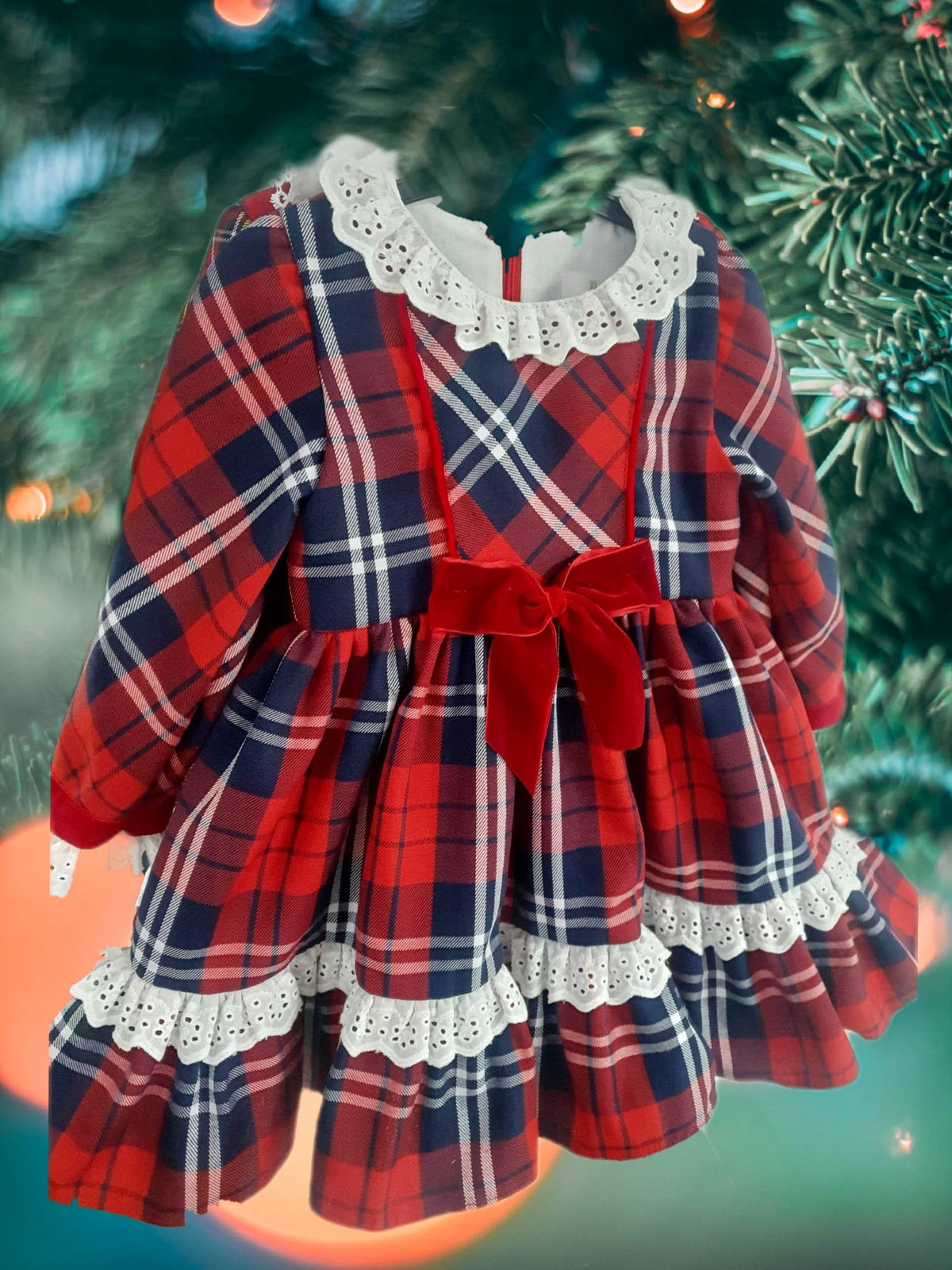 Rochie de Crăciun cu Imprimeu Carouri – Feerie de Iarnă