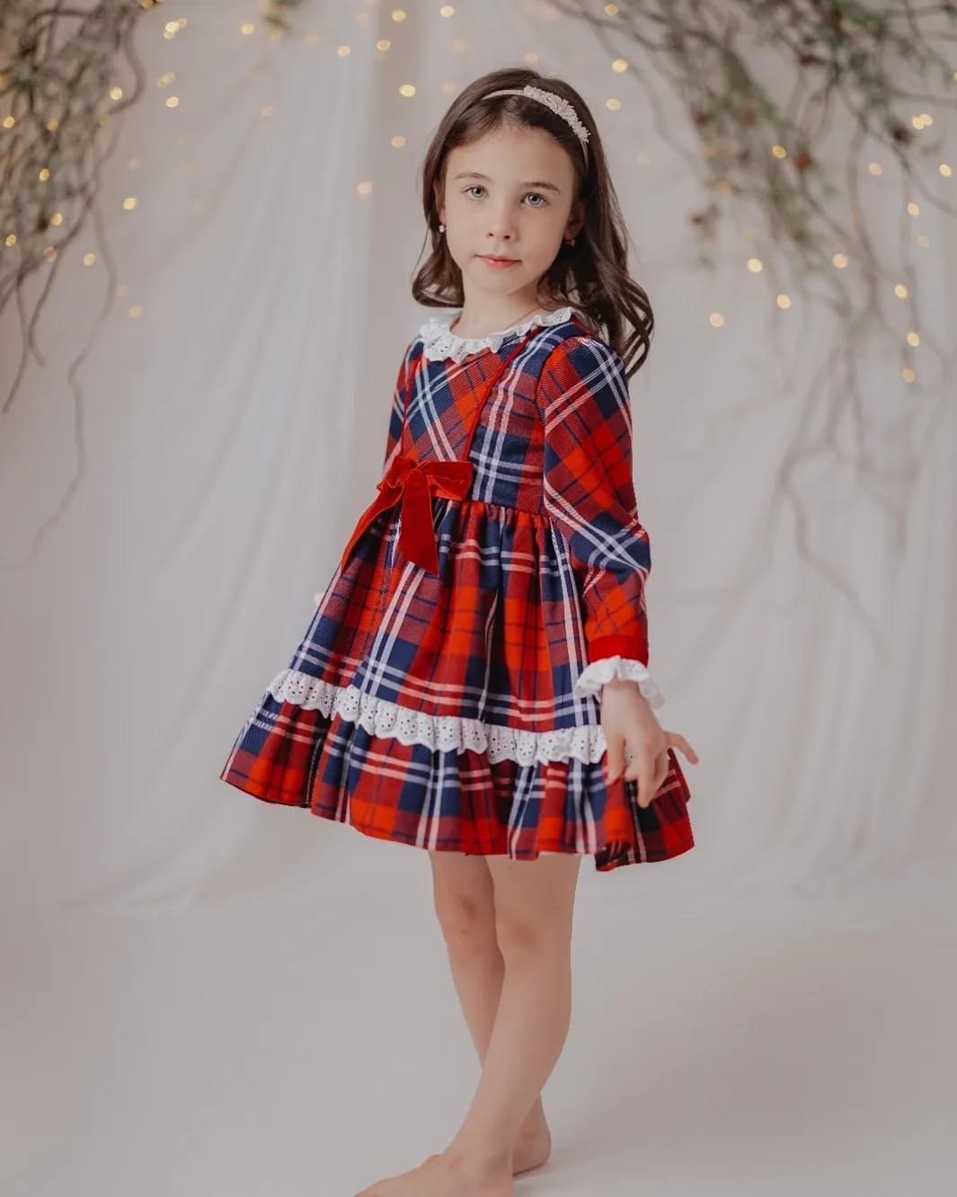 Rochie de Crăciun cu Imprimeu Carouri – Feerie de Iarnă