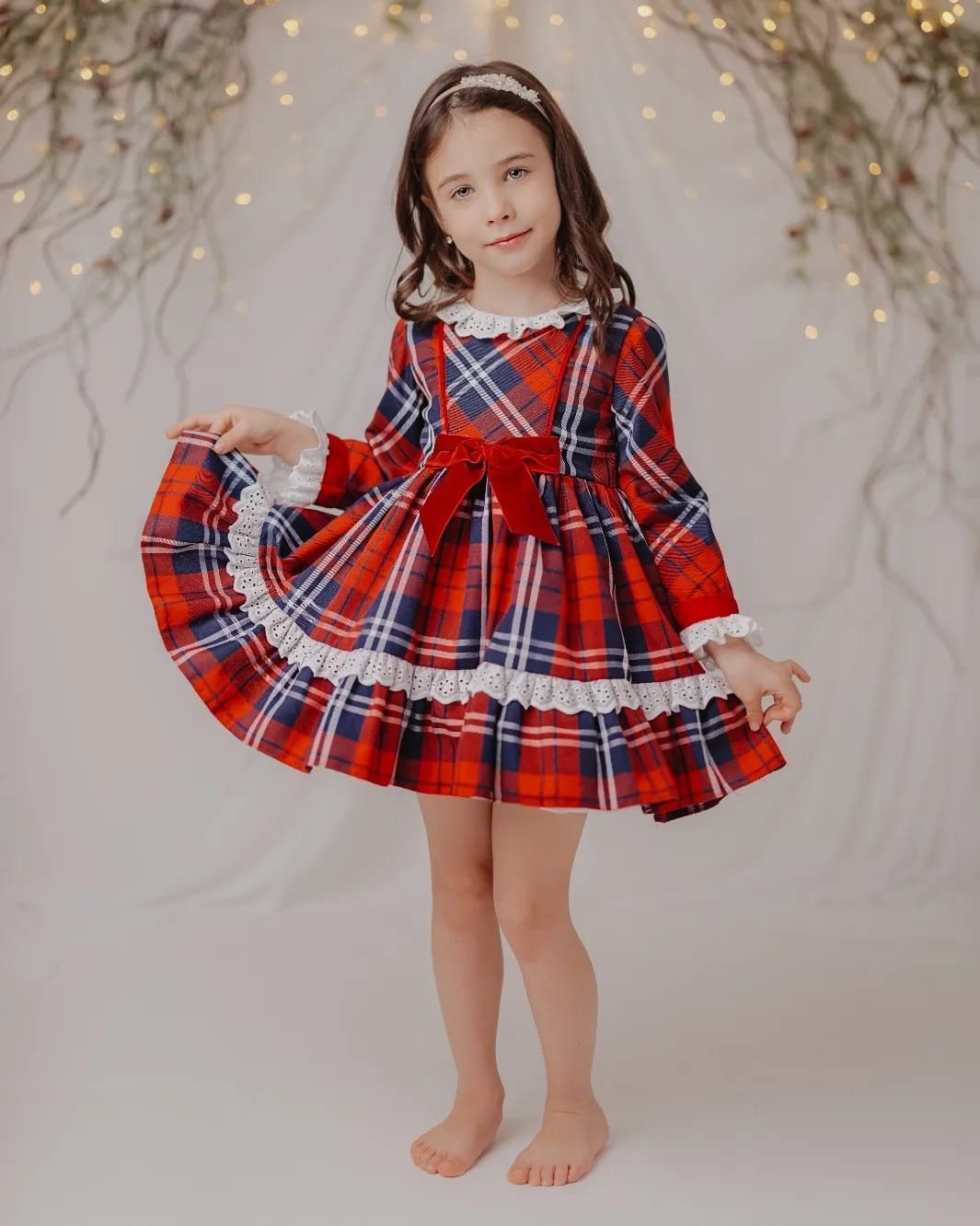Rochie de Crăciun cu Imprimeu Carouri – Feerie de Iarnă