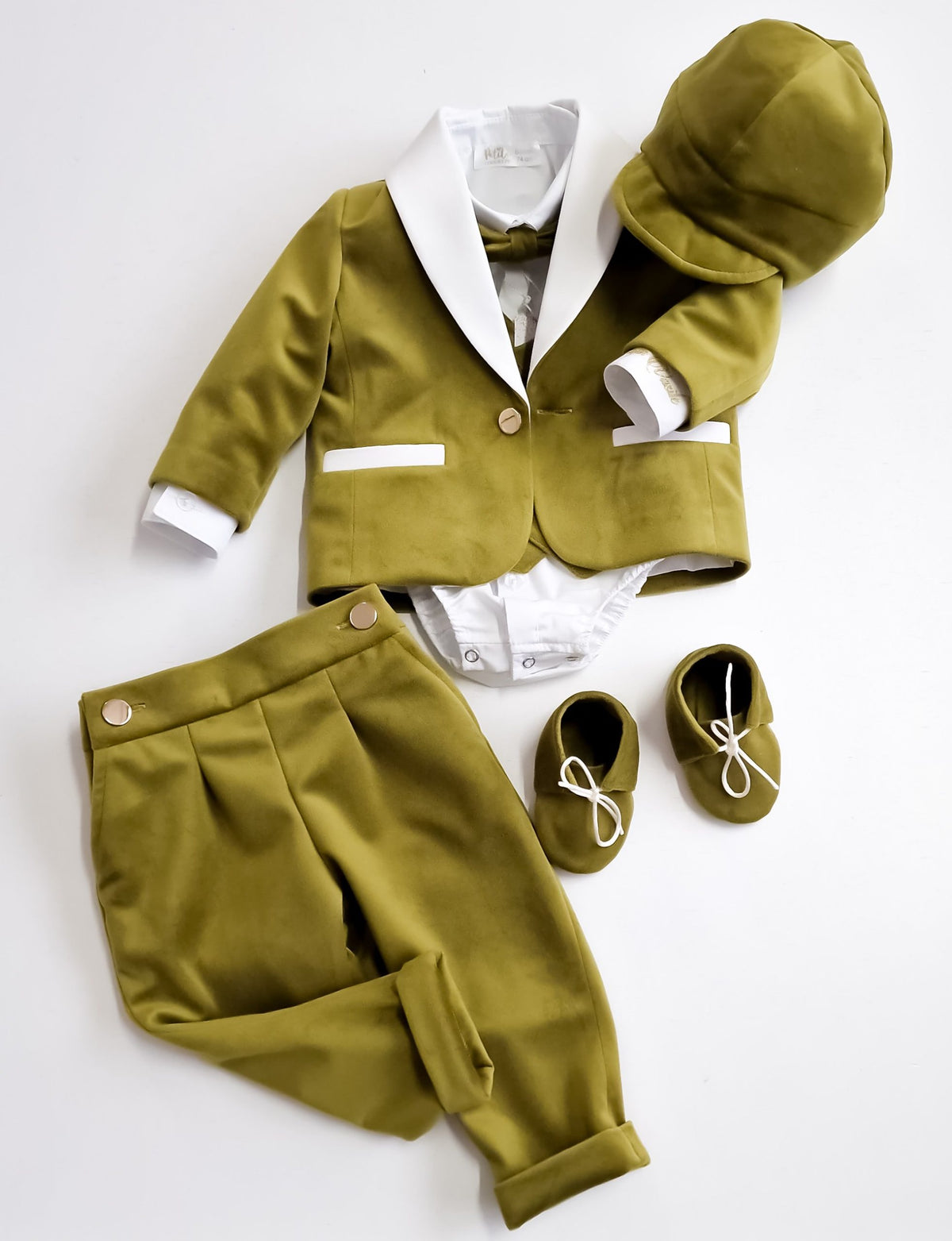 Costumaș botez pentru băieți Verde Fistic - Sabin Velvet Touch