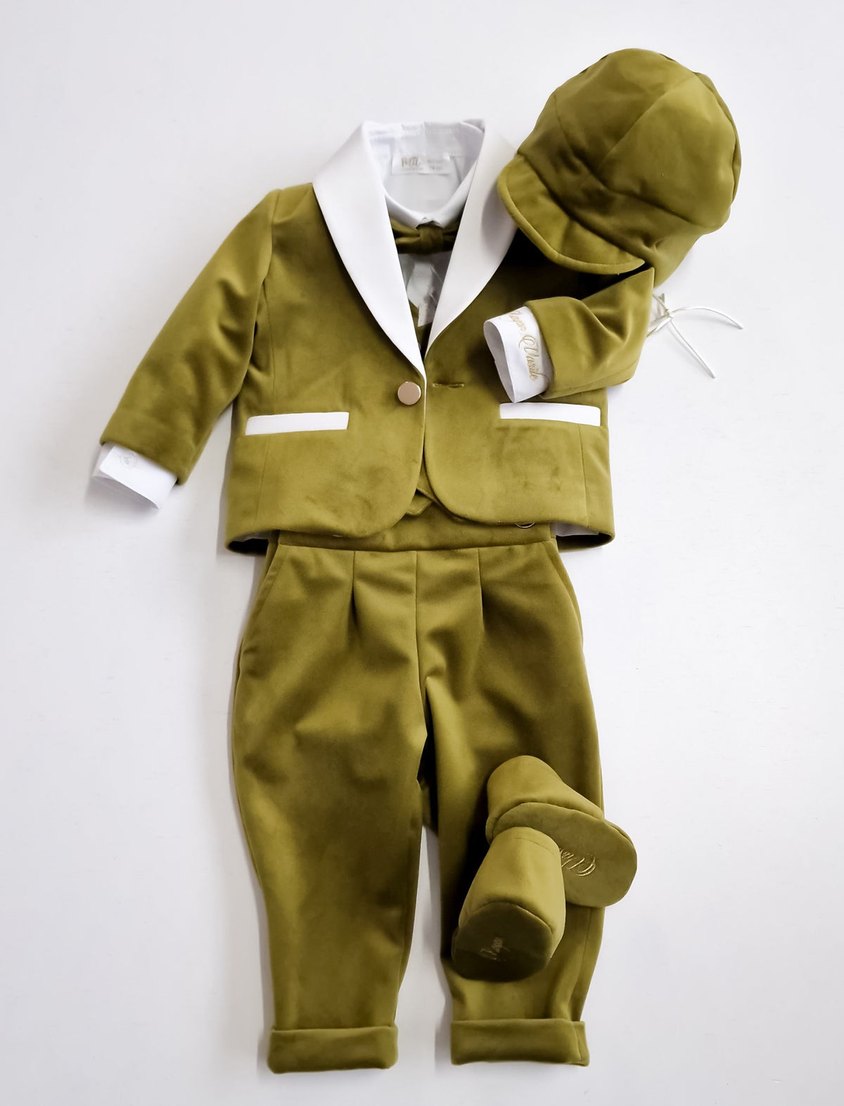 Costumaș botez pentru băieți Verde Fistic - Sabin Velvet Touch