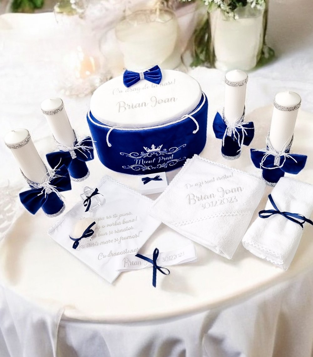 Set complet botez băieți Micul Prinț- Costum botez + Trusou + Lumanare