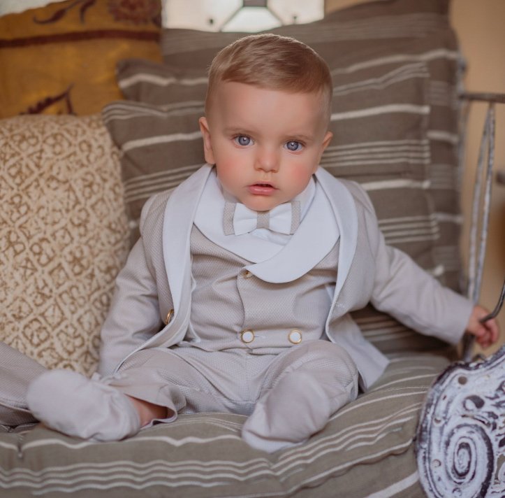 Set complet botez băieți Leu- Costum botez + Trusou + Lumanare