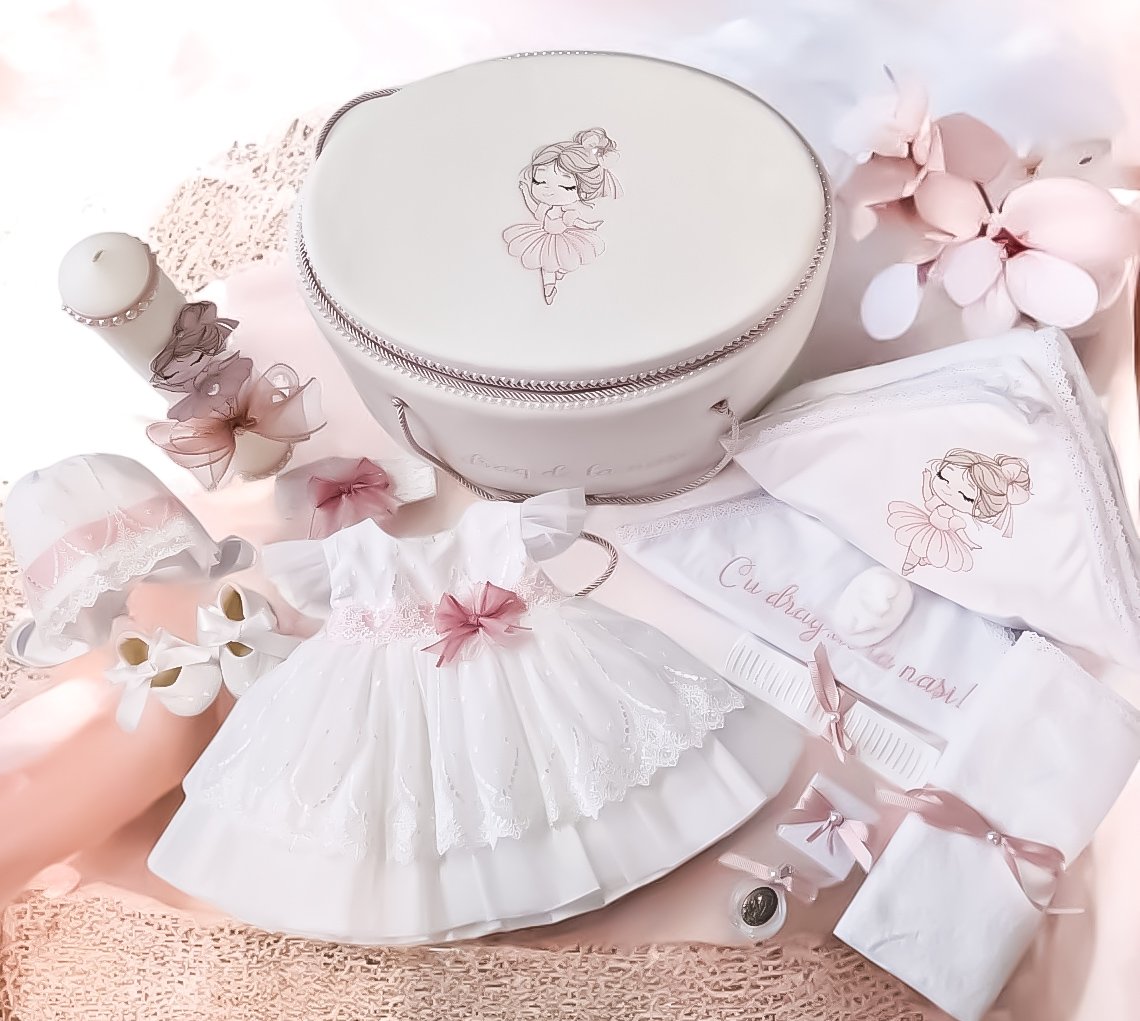 Set Complet Botez Fetiță Rochita +Trusou+Lumanare tematică Balerină Roz