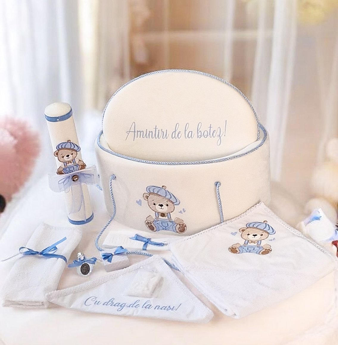 Set complet botez băieți  baby blue- Costum botez + Trusou + Lumanare