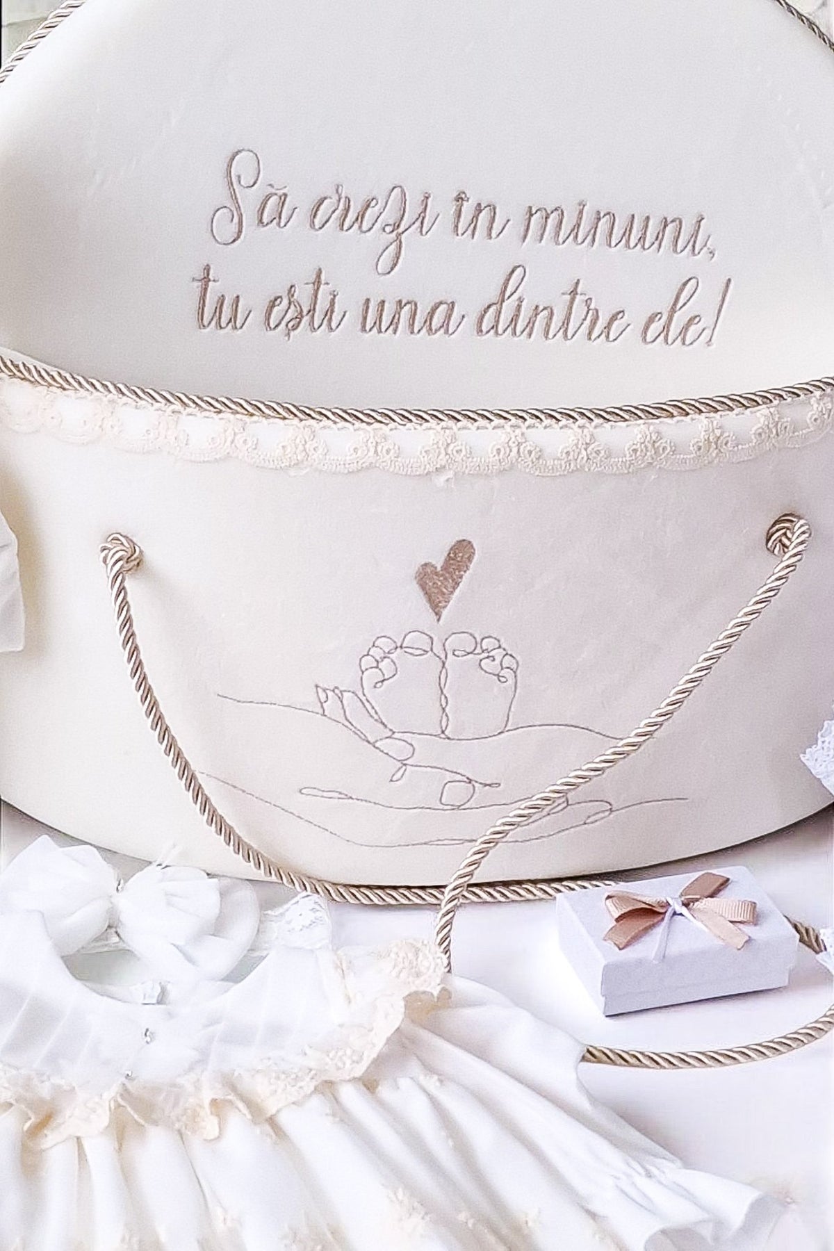 Set Complet Botez Fetiță Rochita +Trusou+Lumanare