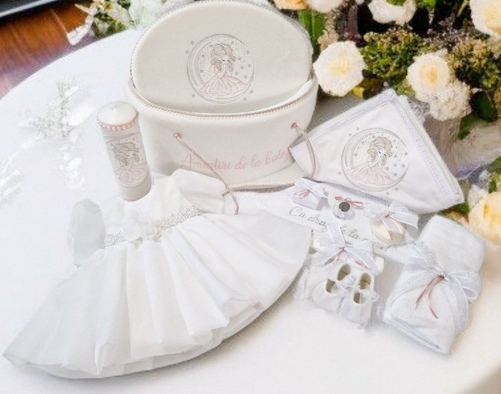 Set Complet Botez Fetiță Ariel Ivory Rochita +Trusou+Lumanare