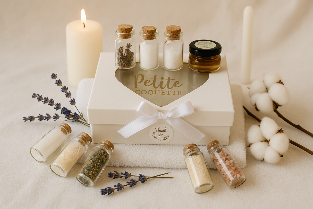 Set mirodenii pentru prima băiță cu nașii in cutie bleo