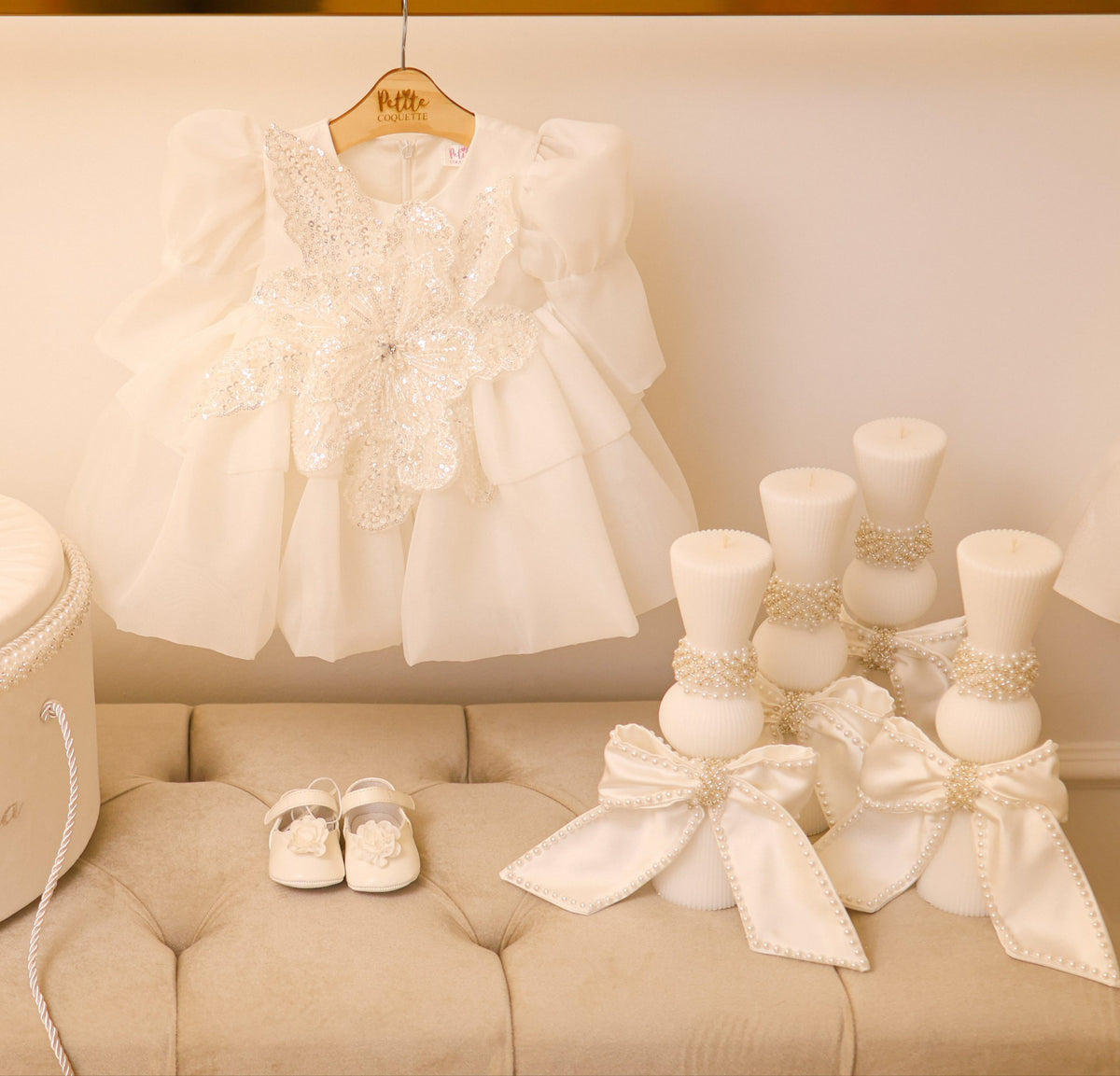 Set Complet Botez Fetiță Casryn Ivory Rochita +Trusou+Lumanare