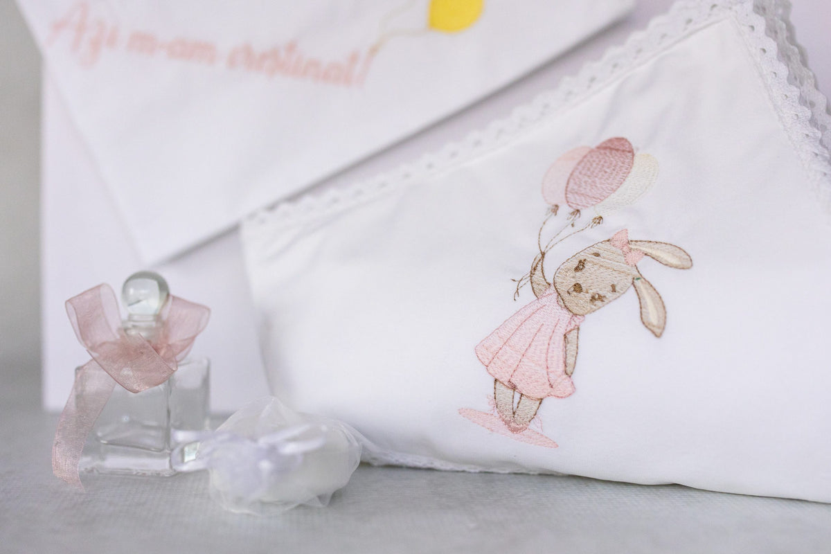Trusou Botez Fetite Darling Elephant