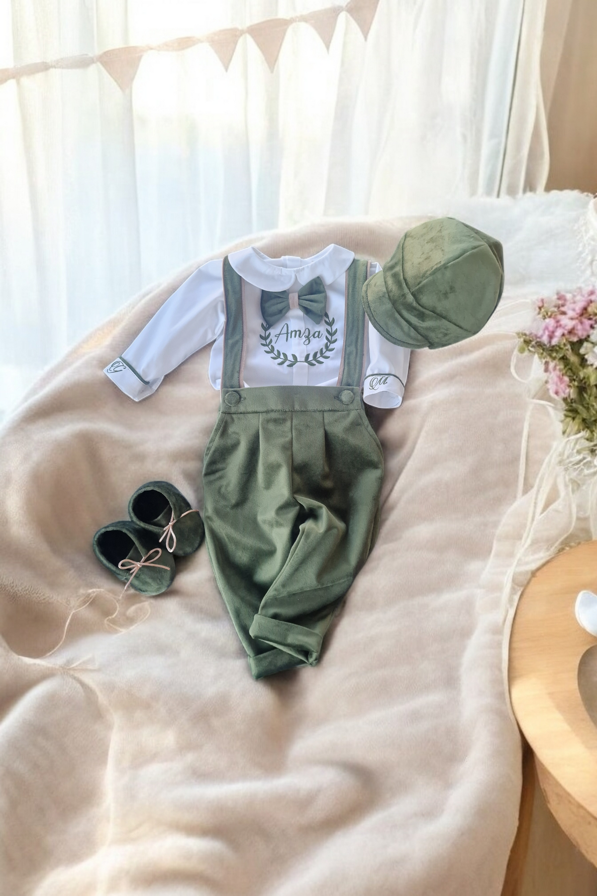 Costumaș botez pentru băieți Sabin Jr. cu personalizare