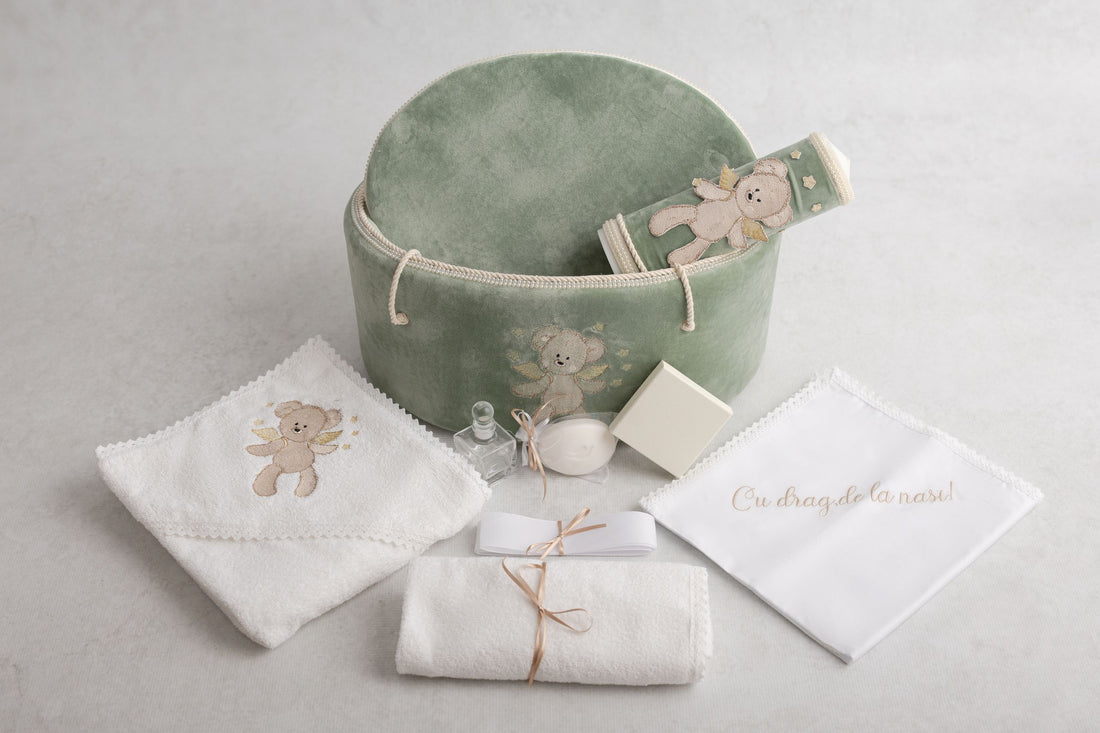 Lumânare  Botez Personalizata Olive Angelic Teddy Bear