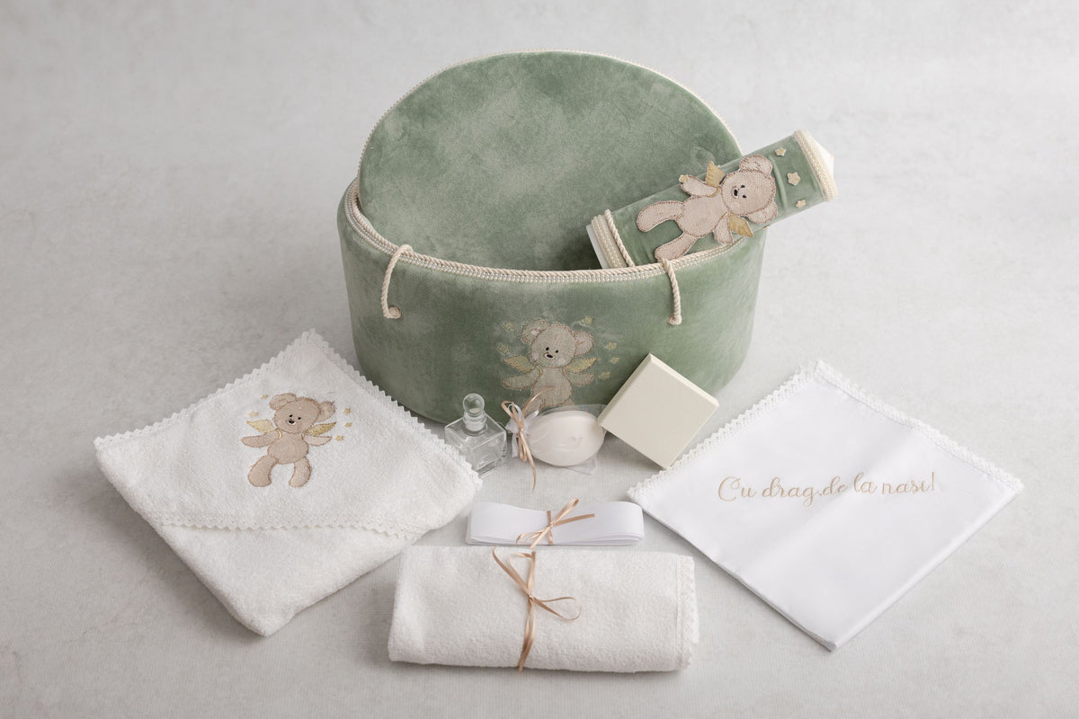 Lumânare  Botez Personalizata Olive Angelic Teddy Bear