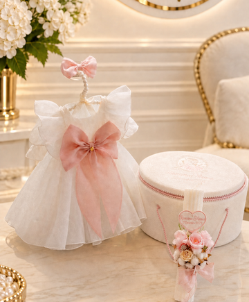 Set Complet Botez Fetiță Nuvolla  Rochiță +Trusou Personalizat +Lumanare